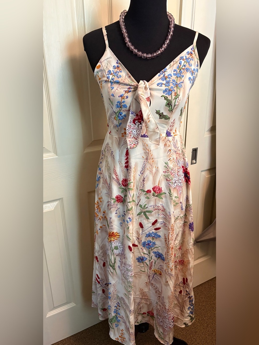 SHEIN Cream Floral Tie-Front Maxi Dress